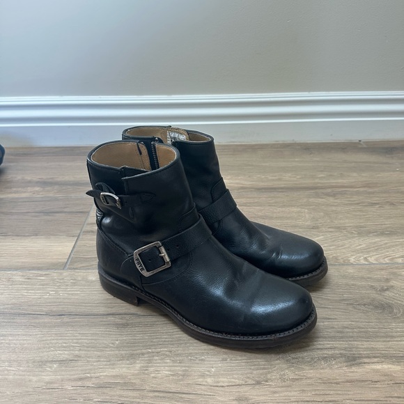 Frye Veronica Shortie Moto Boots - Picture 1 of 5